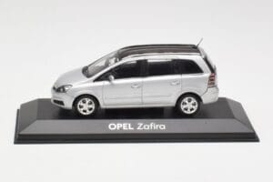 Opel Zafira B Sølv Minichamps 1:43 1799109 Metal