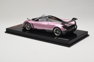 Pagani Huayra BC Pearl Pink AB Models 1:18 REMC032 Resin — billede 5 af 7