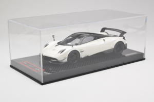 Pagani Huayra BC White Metallic Yy Model 1:18 REMC025 Resin — billede 6 af 7
