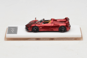 Pagani Huayra Roadster Tricolore Rød Henson & Heaven 1:64 PHRTR01 Metal