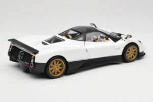 Pagani Zonda F Hvid Mondo Motors 1:18 157655 Metal — billede 3 af 8