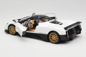 Pagani Zonda F Hvid Mondo Motors 1:18 157655 Metal — billede 5 af 8