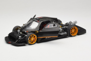 Pagani Zonda R Revolucion Carbon Fiber AUTOart 1:18 78261 Metal — billede 2 af 8