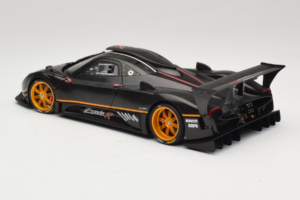 Pagani Zonda R Revolucion Carbon Fiber AUTOart 1:18 78261 Metal — billede 7 af 8