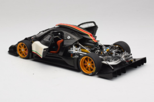 Pagani Zonda R Revolucion Hvid AUTOart 1:18 78262 Metal — billede 5 af 8