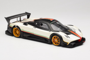 Pagani Zonda R Revolucion Hvid AUTOart 1:18 78262 Metal — billede 6 af 8