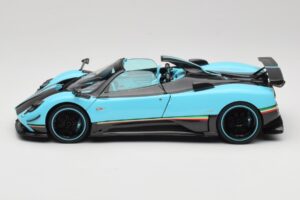 Pagani Zonda Uno Carbon Lyseblå Almost Real 1:18 850630001 Metal — billede 4 af 8