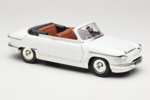 Panhard PL17 Cabriolet Hvid Solido 1:18 8174 Metal — billede 6 af 8