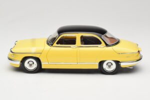 Panhard PL17 Gul Solido 1:18 8173 Metal — billede 4 af 8
