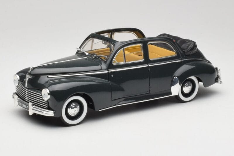 Peugeot 203 Cabriolet Sort Solido 1:18 8156 Metal