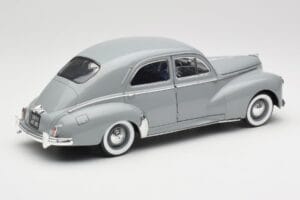 Peugeot 203 Gris Clair Solido 1:18 8145 Metal — billede 3 af 8