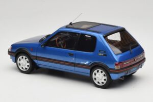 Peugeot 205 1.9 GTI Le Mans Miami Blue Otto 1:18 OT1153 Resin — billede 5 af 6