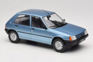 Peugeot 205 Blå MCG 1:18 MCG18491 Metal — billede 4 af 6