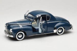 Peugeot 302 Coupe Blå Solido 1:18 8168 Metal — billede 2 af 8