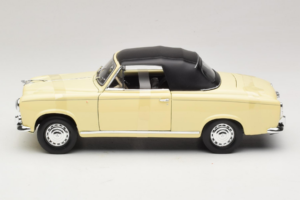 Peugeot 403 Cabriolet Beige Welly 1:18 12551HW Metal — billede 3 af 6