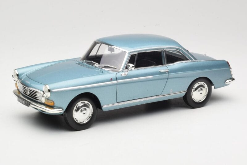 Peugeot 404 Coupe Blå Norev 1:18 184745 Metal
