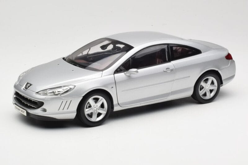 Peugeot 407 Coupe Sølv Norev 1:18 184747 Metal