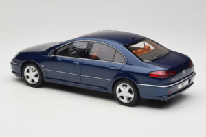 Peugeot 607 Phase II 3.0 V6 Blå Otto 1:18 OT485 Resin — billede 5 af 6