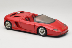 Pininfarina Mythos Rød Revell 1:18 8806 Metal — billede 6 af 8