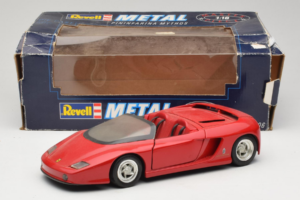Pininfarina Mythos Rød Revell 1:18 8806 Metal — billede 8 af 8