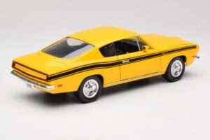 Plymouth Barracuda Gul Road Legends 1:18 92178 Metal — billede 3 af 8