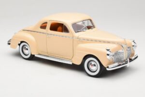Plymouth Coupe Beige Road Signature 1:18 92398 Metal — billede 6 af 8