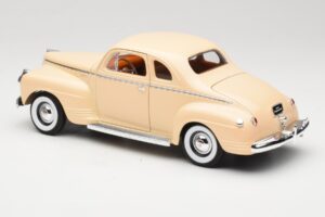Plymouth Coupe Beige Road Signature 1:18 92398 Metal — billede 7 af 8