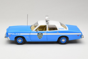 Plymouth Fury Police Pursuit New York Police Department GreenLight 1:18 19043 Metal — billede 4 af 8