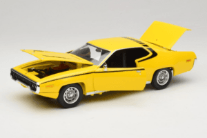 Plymouth Satellite Daisy Dukes of Hazzard Auto World 1:18 AWSS105/06 Metal — billede 2 af 8