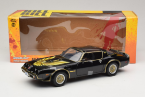 Pontiac Firebird Trans Am Kill Bill Movie Greenlight 1:18 12951 Metal — billede 6 af 6