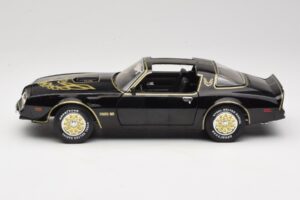 Pontiac Firebird Trans Am SE Smokey and the Bandit Joyride 1:18 33121 Metal — billede 4 af 8