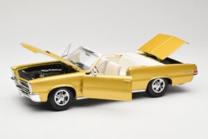 Pontiac GTO Hurst Edition Guld Maisto 1:18 531884 Metal — billede 2 af 8