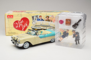 Pontiac Star Chief I Love Lucy Nautilus Blue Hvid Sun Star 1:18 5057 Metal — billede 7 af 7