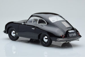 Porsche 356 Sort Norev 1:18 187451 Metal — billede 5 af 6