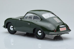 Porsche 356 Grøn Norev 1:18 187453 Metal — billede 5 af 6