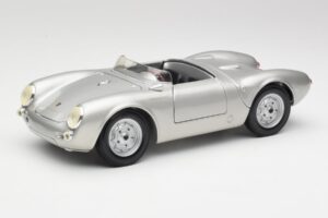 Porsche 550 A Spyder Sølv Maisto 1:18 50314 Metal
