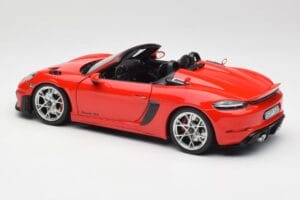 Porsche 718 Spyder RS Guards Red Norev 1:18 187271 Metal — billede 7 af 8