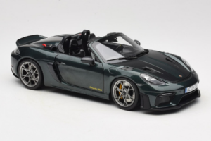Porsche 718 Spyder RS Weissach Pack Forest Green Norev 1:18 187272 Metal — billede 6 af 8