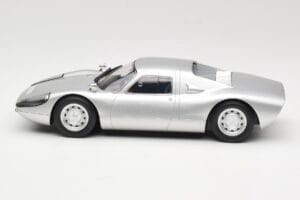 Porsche 904 GTS Norev 1:18 187440 Metal — billede 3 af 6