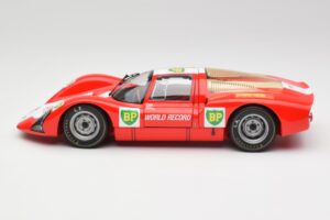 Porsche 906E BP World Record Runs Monza 1967 Minichamps 1:18 100676100 Metal — billede 4 af 8