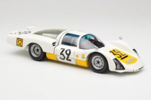 Porsche 906LH #32 Porsche System Engineering G. Schutz / P. De Klerk 24 Hours of Le Mans 1966 Minichamps 1:18 100666132 Metal — billede 6 af 8