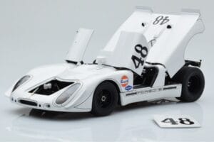 Porsche 908/02 #48 S. McQueen / P. Revson 12 Hours of Sebring 2nd Place Post Race Version 1970 AUTOart 1:18 87072 Metal — billede 2 af 8