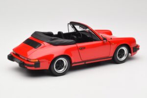 Porsche 911 930 Carrera 3.2 Cabriolet Guards Red Minichamps 1:18 110063030 Metal — billede 3 af 8