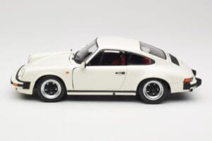 Porsche 911 930 Carrera 3.2 Grand Prix White Minichamps 1:18 100063024 Metal — billede 4 af 8