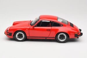 Porsche 911 930 Carrera 3.2 Guards Red Minichamps 1:18 100063021 Metal — billede 4 af 8