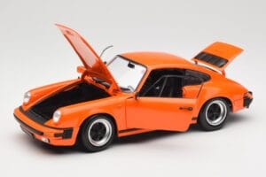 Porsche 911 930 Carrera 3.2 Signal Orange Minichamps 1:18 100063025 Metal — billede 2 af 8