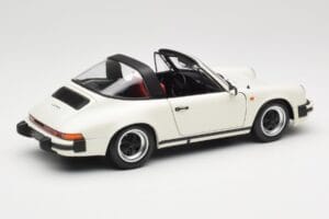 Porsche 911 930 Carrera Targa 3.2 Grand Prix White Minichamps 1:18 100063062 Metal — billede 3 af 8