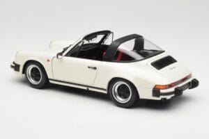 Porsche 911 930 Carrera Targa 3.2 Grand Prix White Minichamps 1:18 100063062 Metal — billede 7 af 8