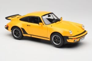 Porsche 911 930 Turbo 3.0 Gul Norev 1:18 187579 Metal — billede 6 af 8