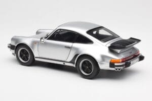 Porsche 911 930 Turbo 3.3 Sølv Norev 1:18 187574 Metal — billede 7 af 8